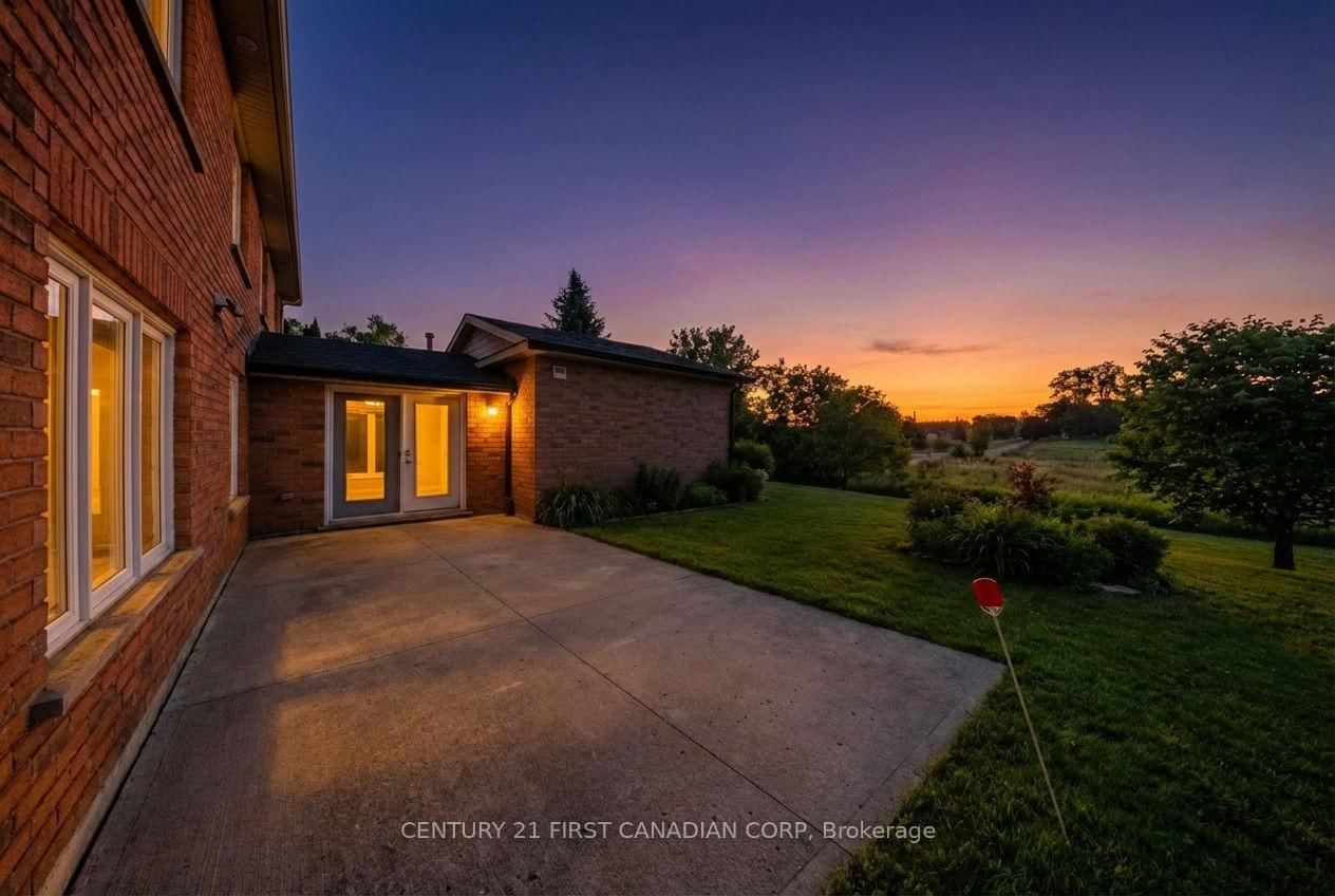 270 McGill Road • Brant, ON photo 43
