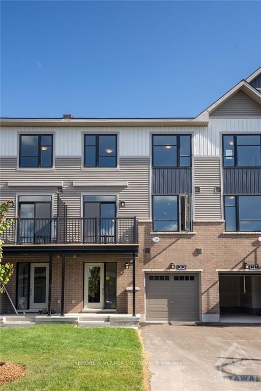 313 GISBORNE Place