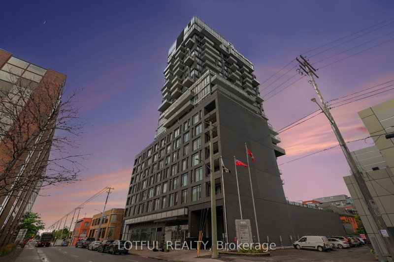 1309 - 203 Catherine Street