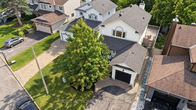 672 Farmbrook Crescent • Ottawa, ON photo 3