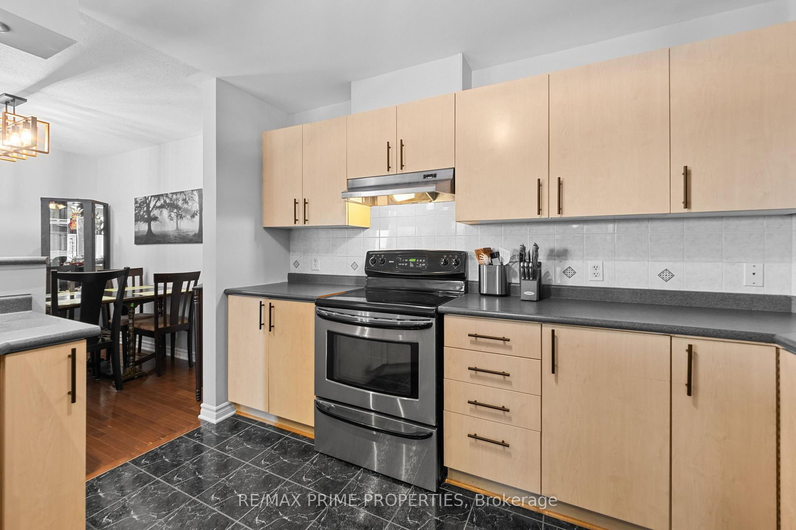 3265 St Joseph Boulevard • #117 • Ottawa, ON photo 9
