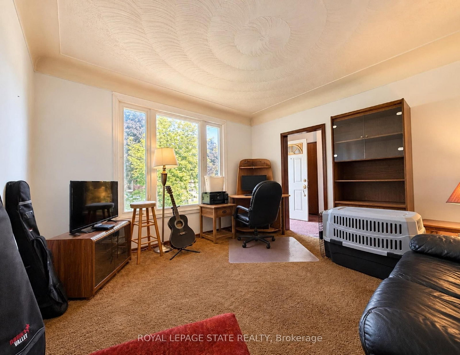 660 Burgess Avenue • Hamilton, ON photo 14