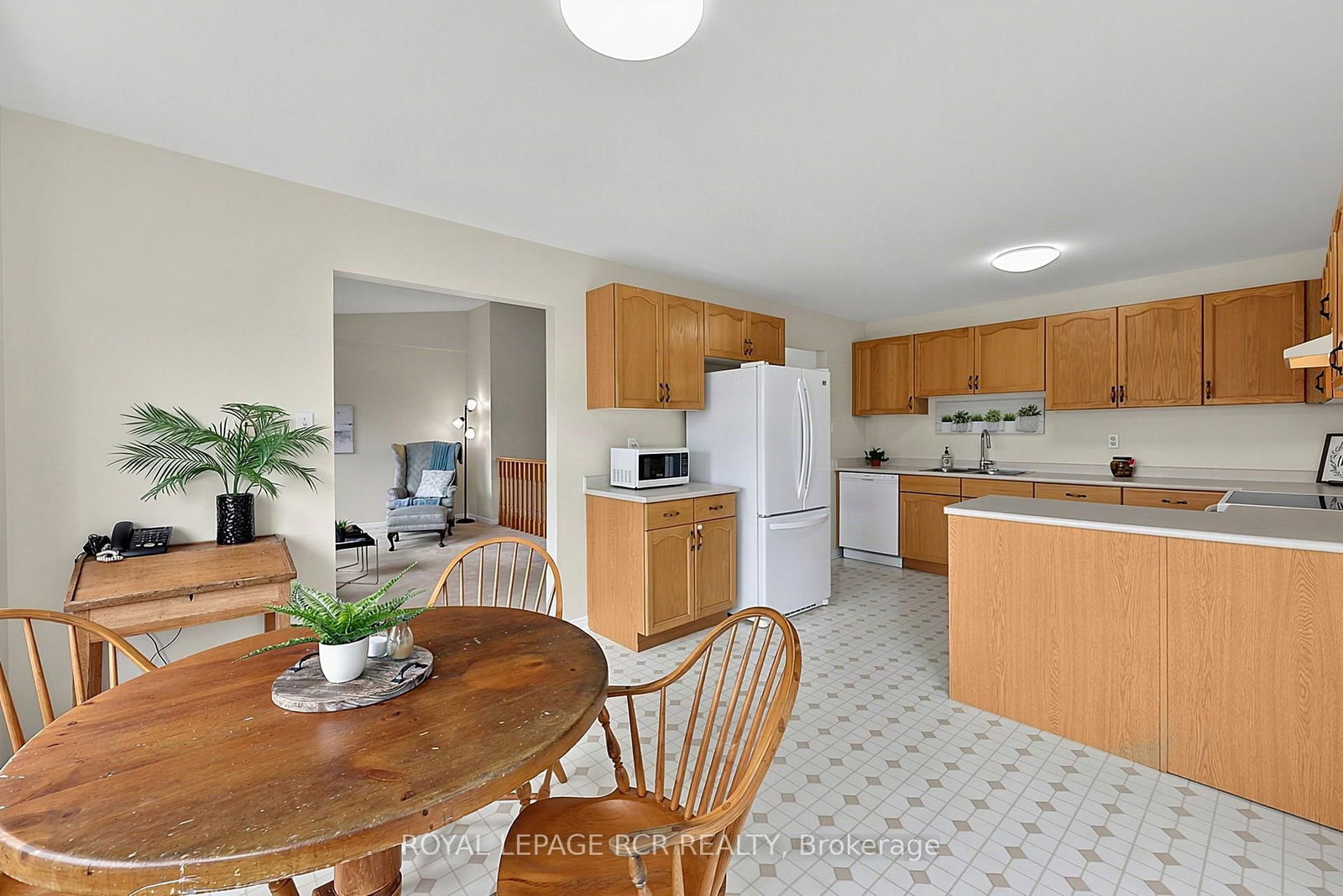 12 Peter Street • Amaranth, ON photo 11