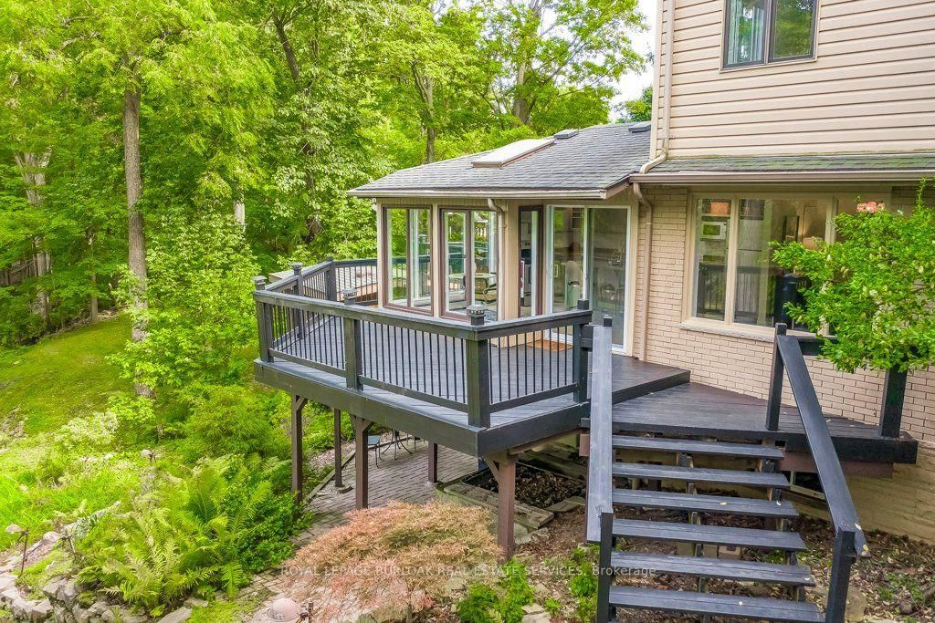 131 Parkview Avenue • Hamilton, ON photo 43