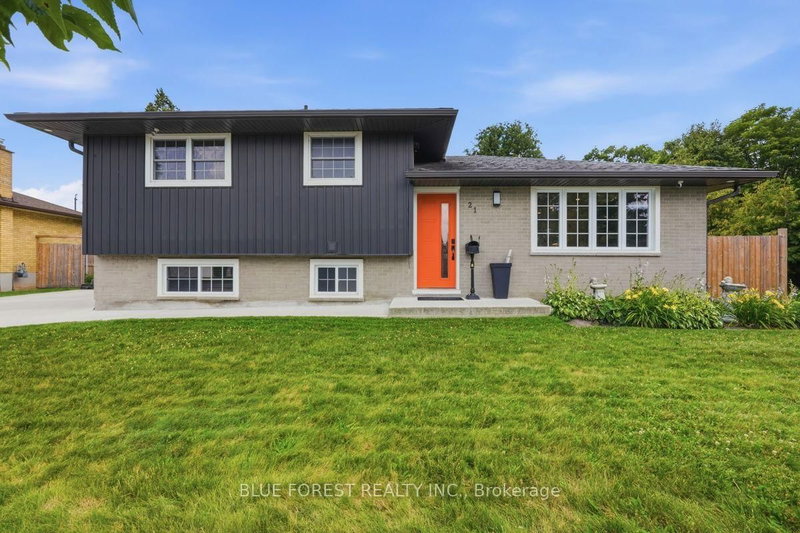 21 Agincourt Place