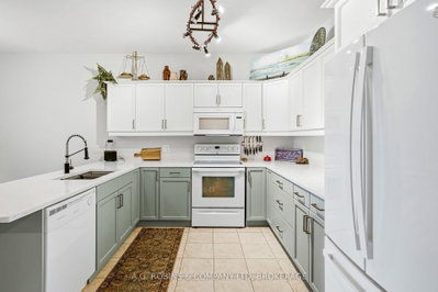 98 Maple Street • Port Colborne, ON photo 8