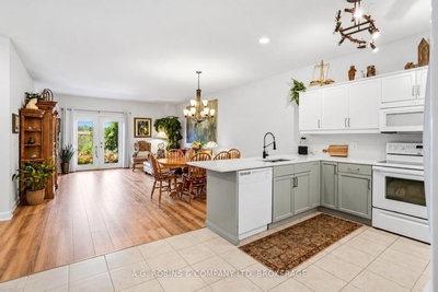 98 Maple Street • Port Colborne, ON photo 9