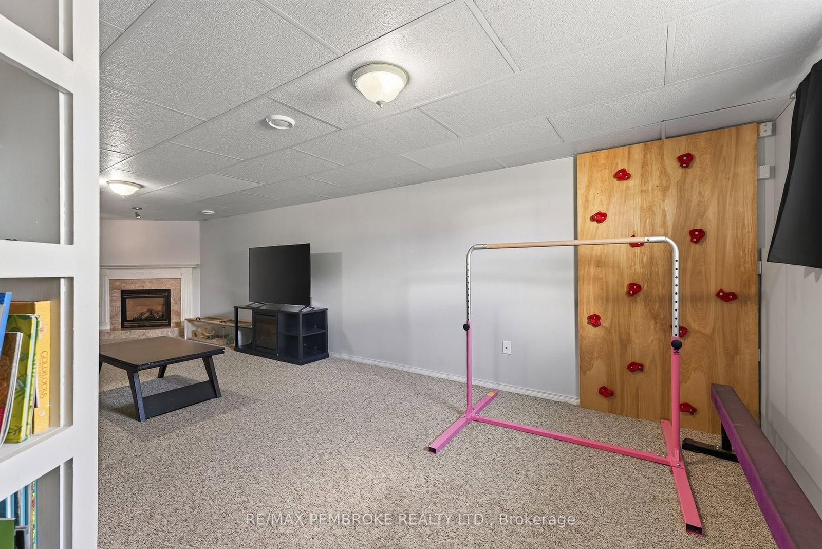 4 Winfield Street • Petawawa, ON photo 40