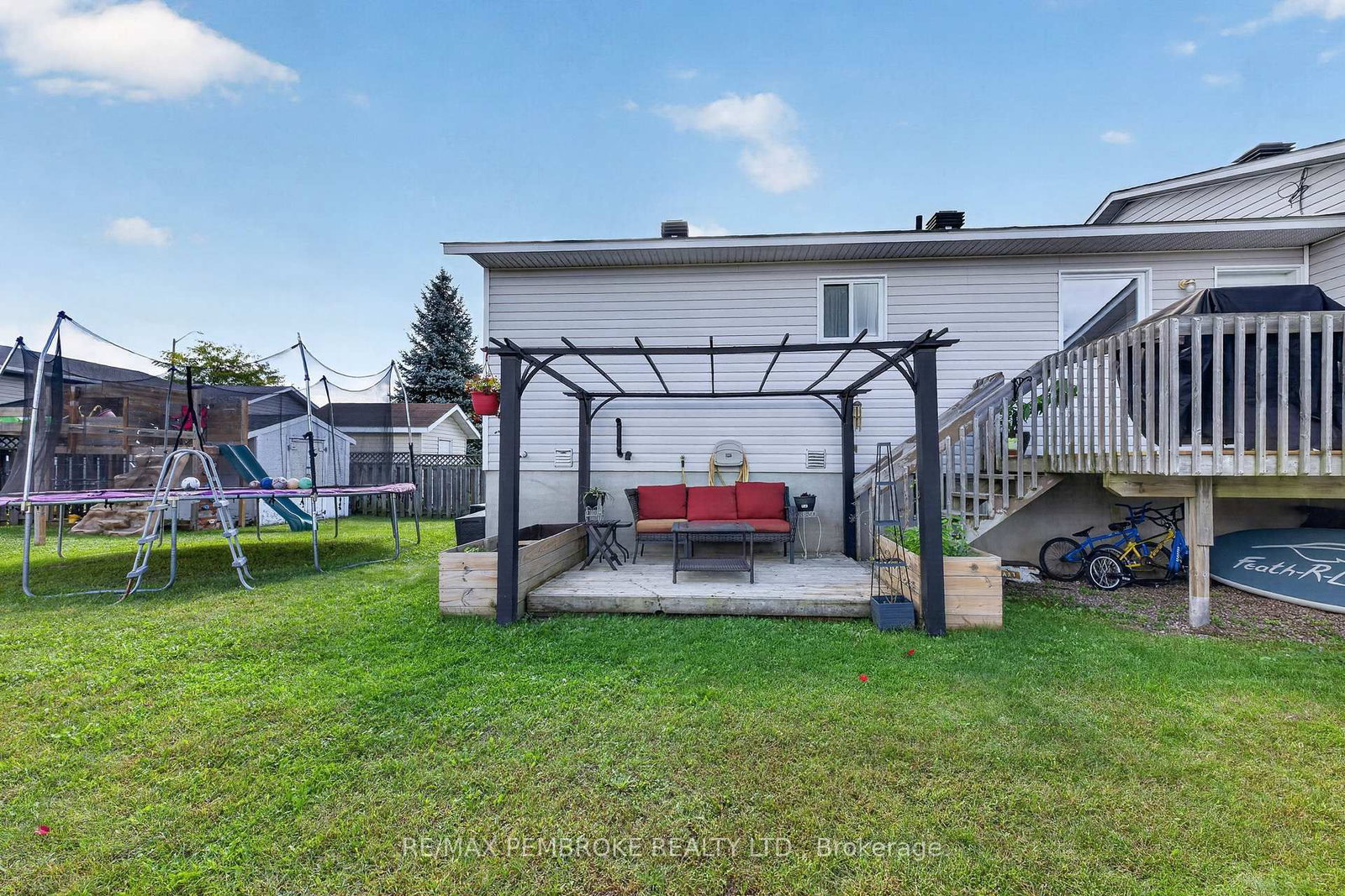 4 Winfield Street • Petawawa, ON photo 47