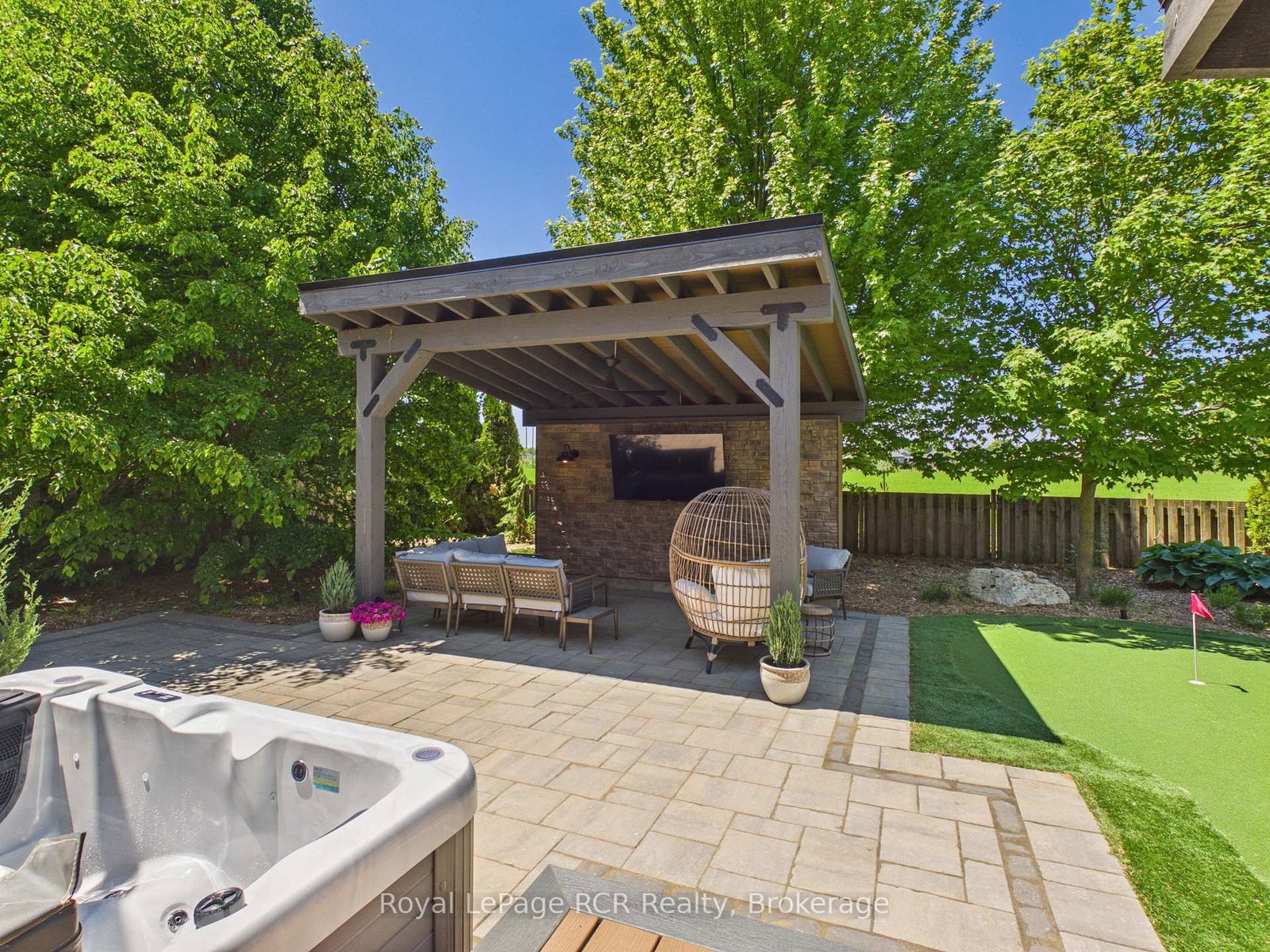 350 Stickel Street • Saugeen Shores, ON photo 34