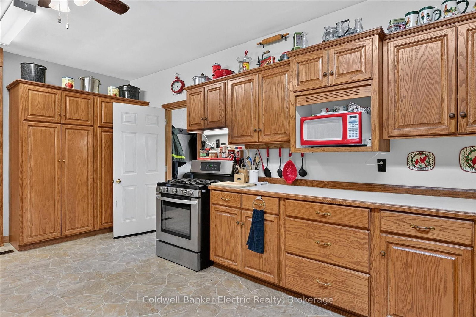 7 Main Street • Cavan Monaghan, ON photo 10