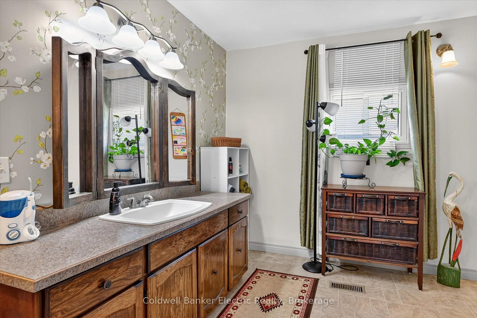 7 Main Street • Cavan Monaghan, ON photo 16