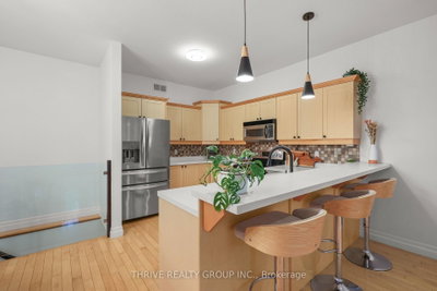 1571 Coronation Drive • #3 • London North, ON photo 9