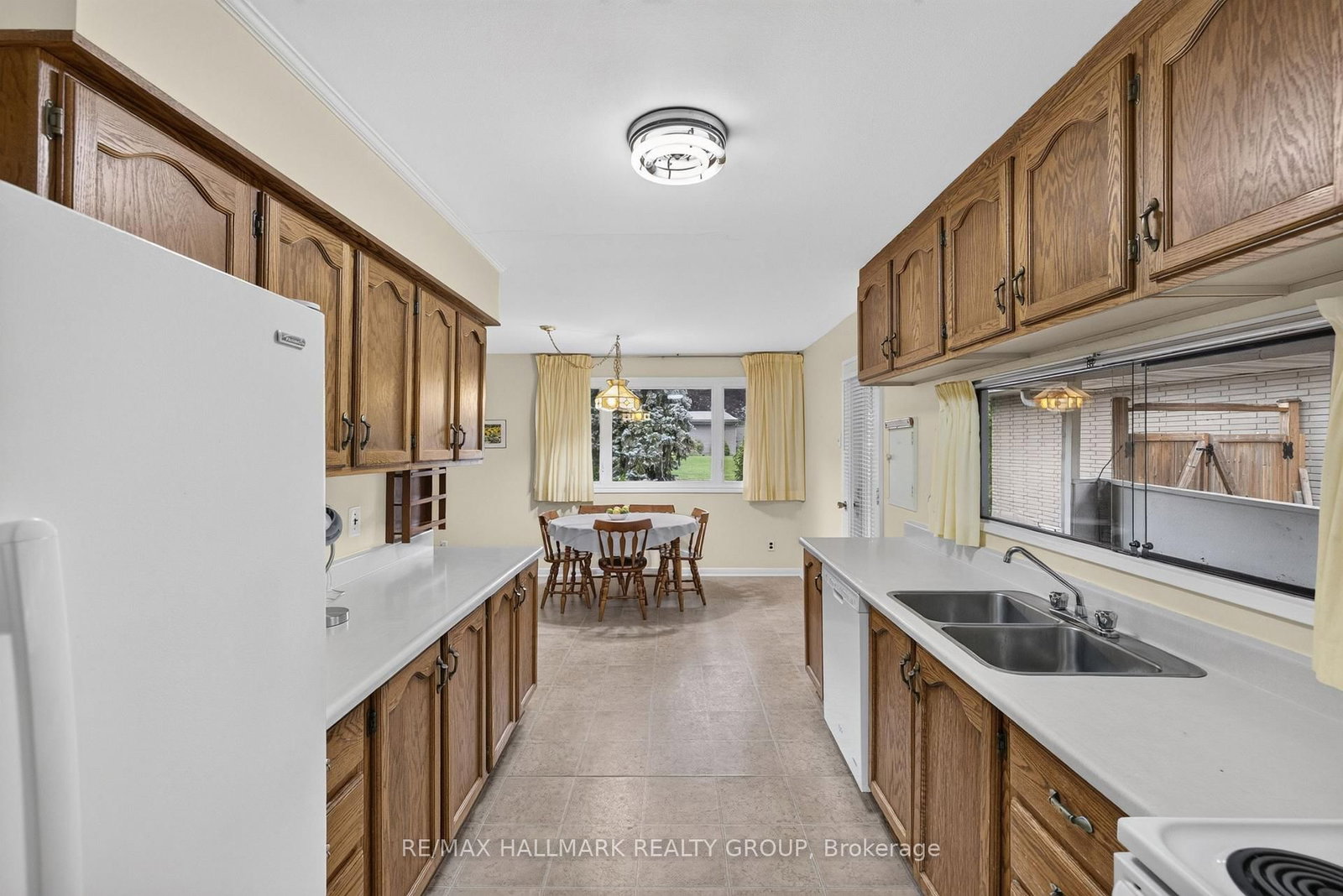 936 Parkhurst Blvd, Ottawa, view 18