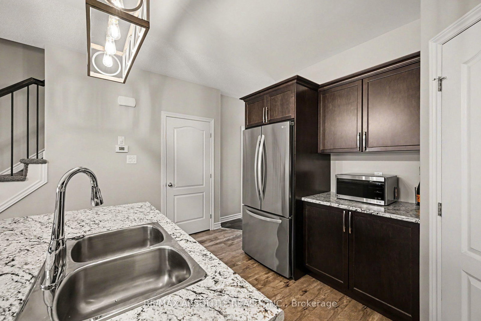 96 Bellwood Drive • Arnprior, ON photo 11