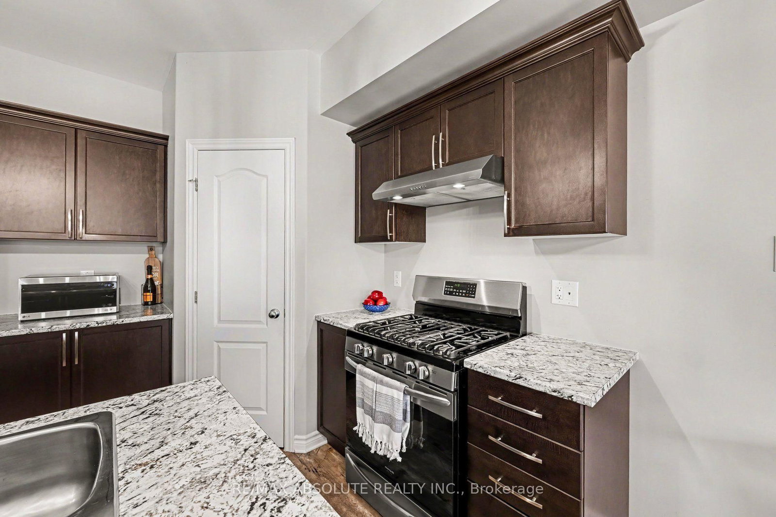 96 Bellwood Drive • Arnprior, ON photo 12