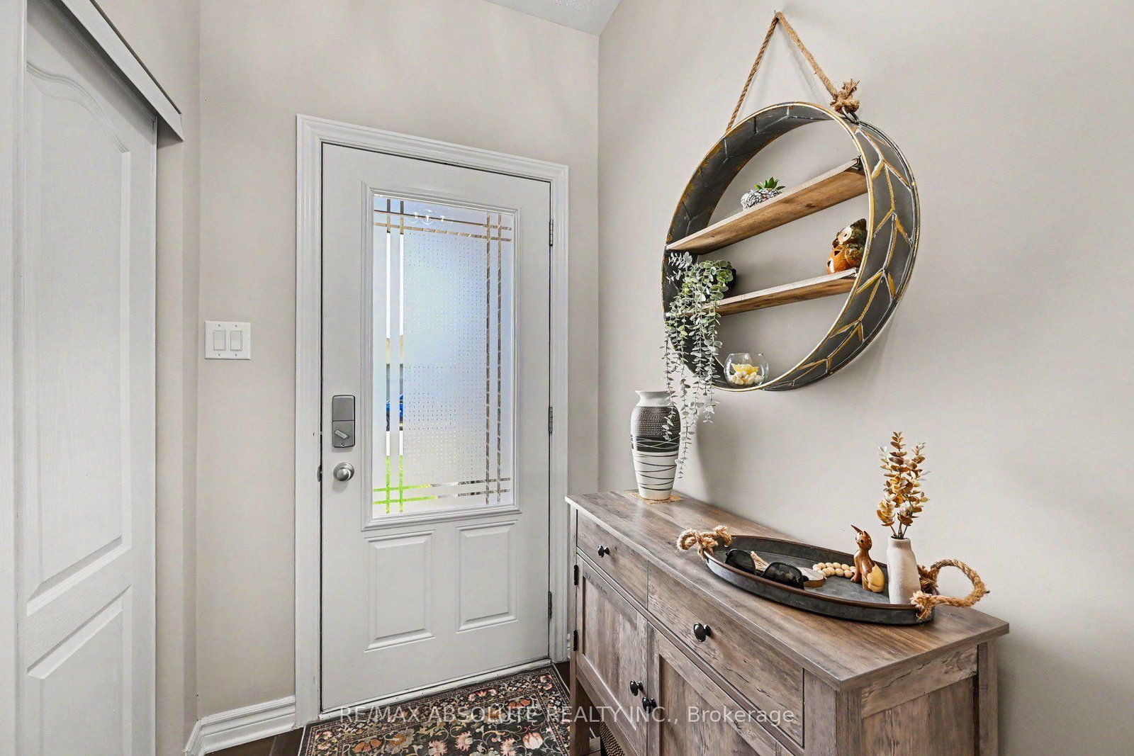 96 Bellwood Drive • Arnprior, ON photo 3