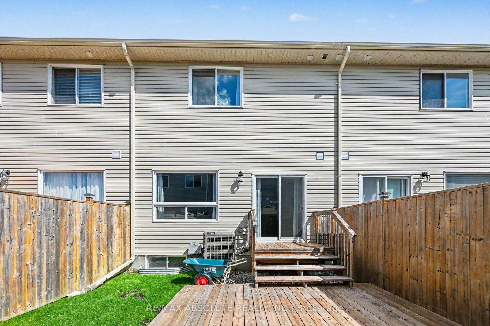 96 Bellwood Drive • Arnprior, ON photo 37