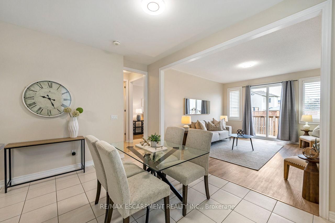 37 Middleton Avenue • Centre Wellington, ON photo 12