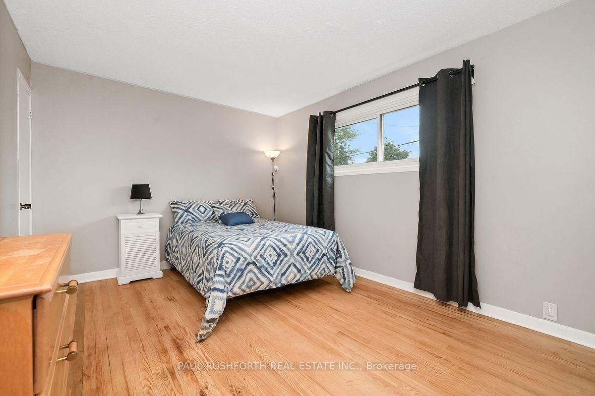 62 Ashburn Drive • Ottawa, ON photo 12