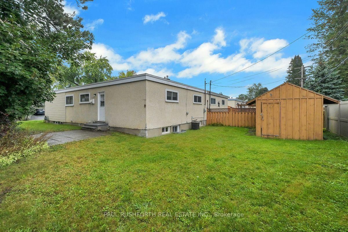 62 Ashburn Drive • Ottawa, ON photo 27