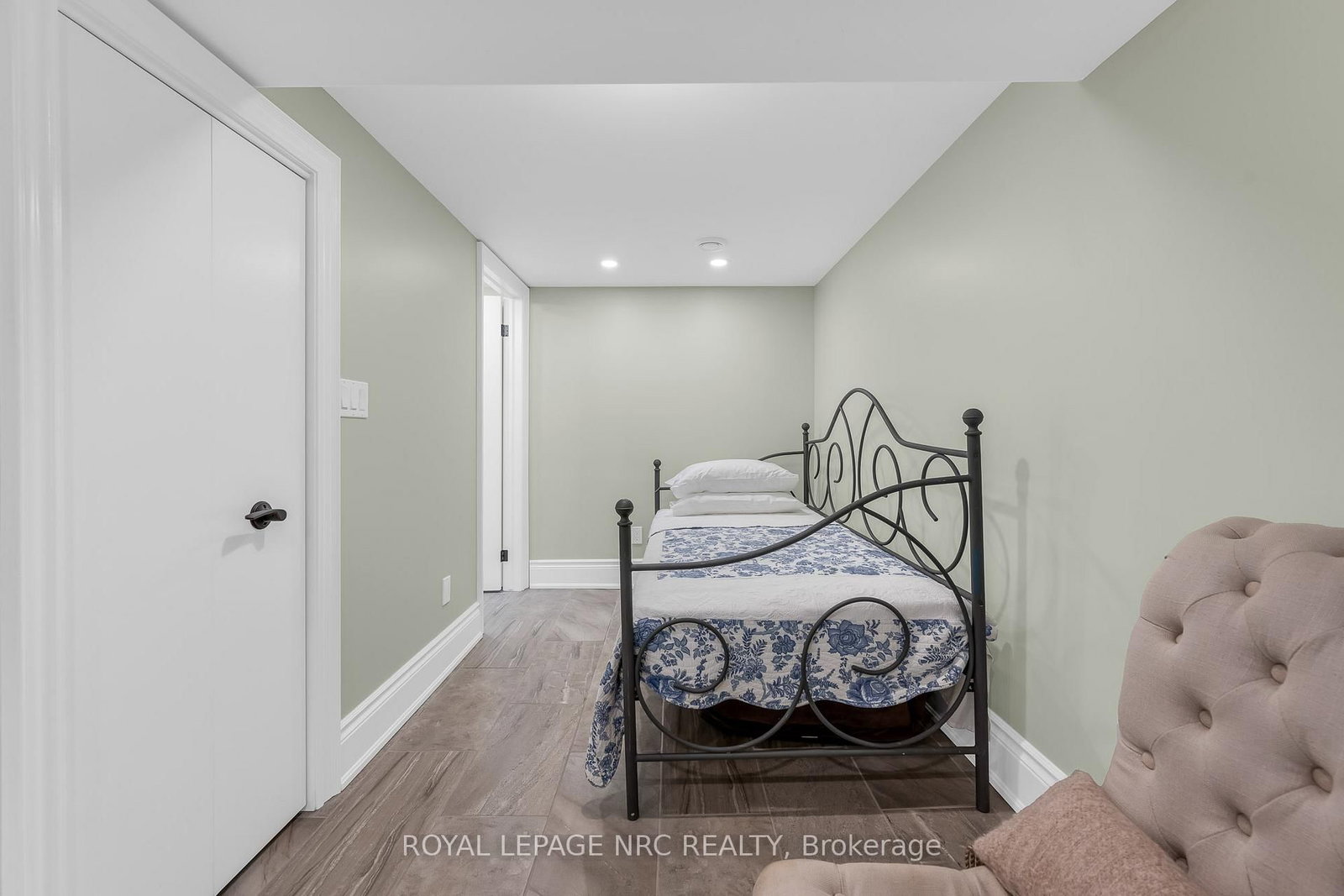 1239 Pelham Street • Pelham, ON photo 32