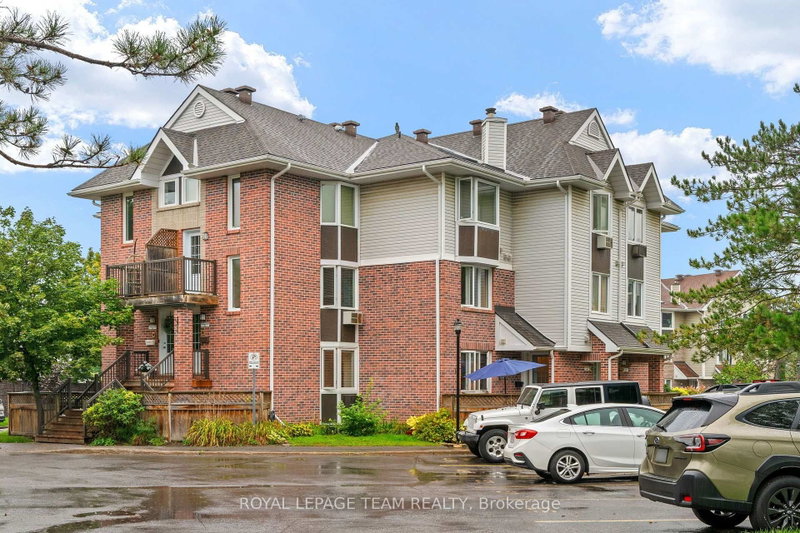 12 - 12-2 Stonebank Crescent