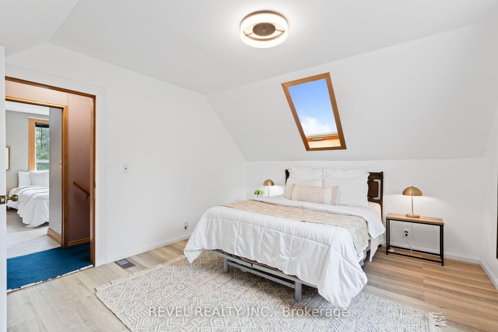3 1/2 Dundonald Street • St. Catharines, ON photo 21