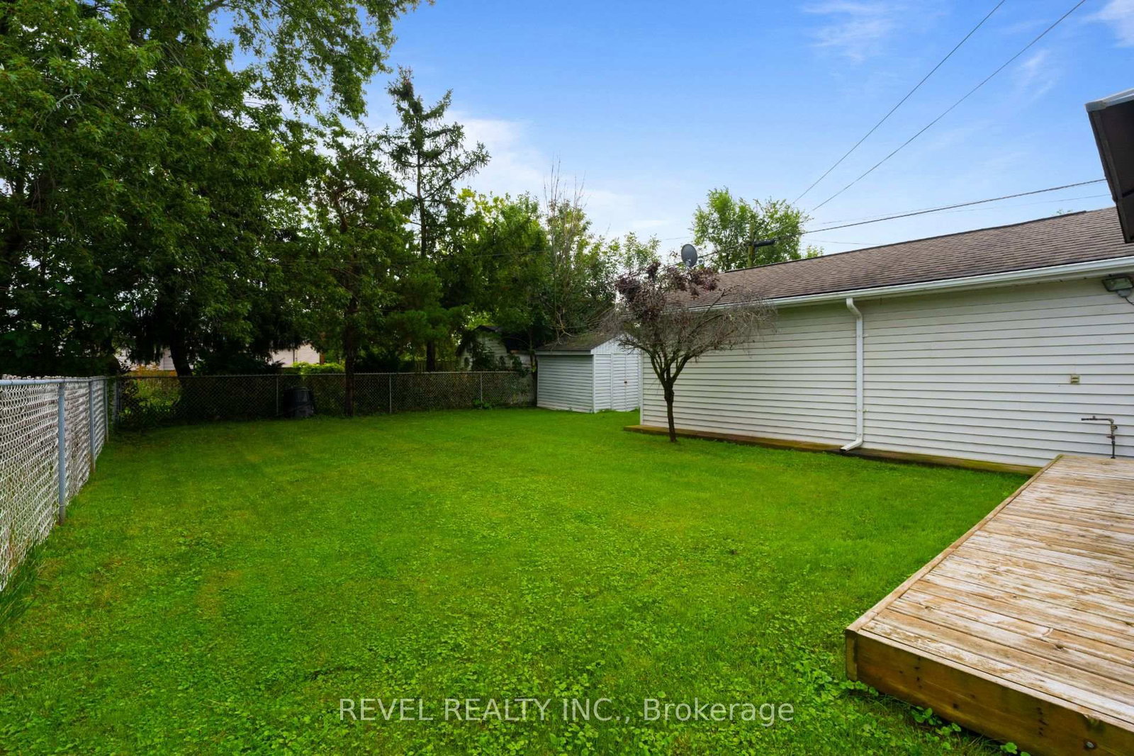 3 1/2 Dundonald Street • St. Catharines, ON photo 35