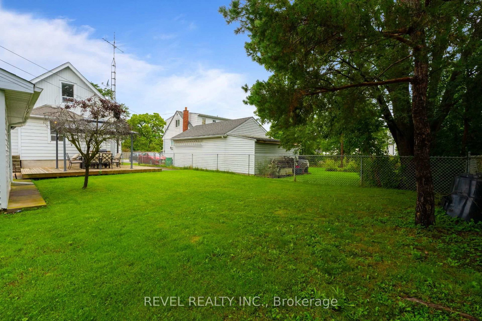 3 1/2 Dundonald Street • St. Catharines, ON photo 38