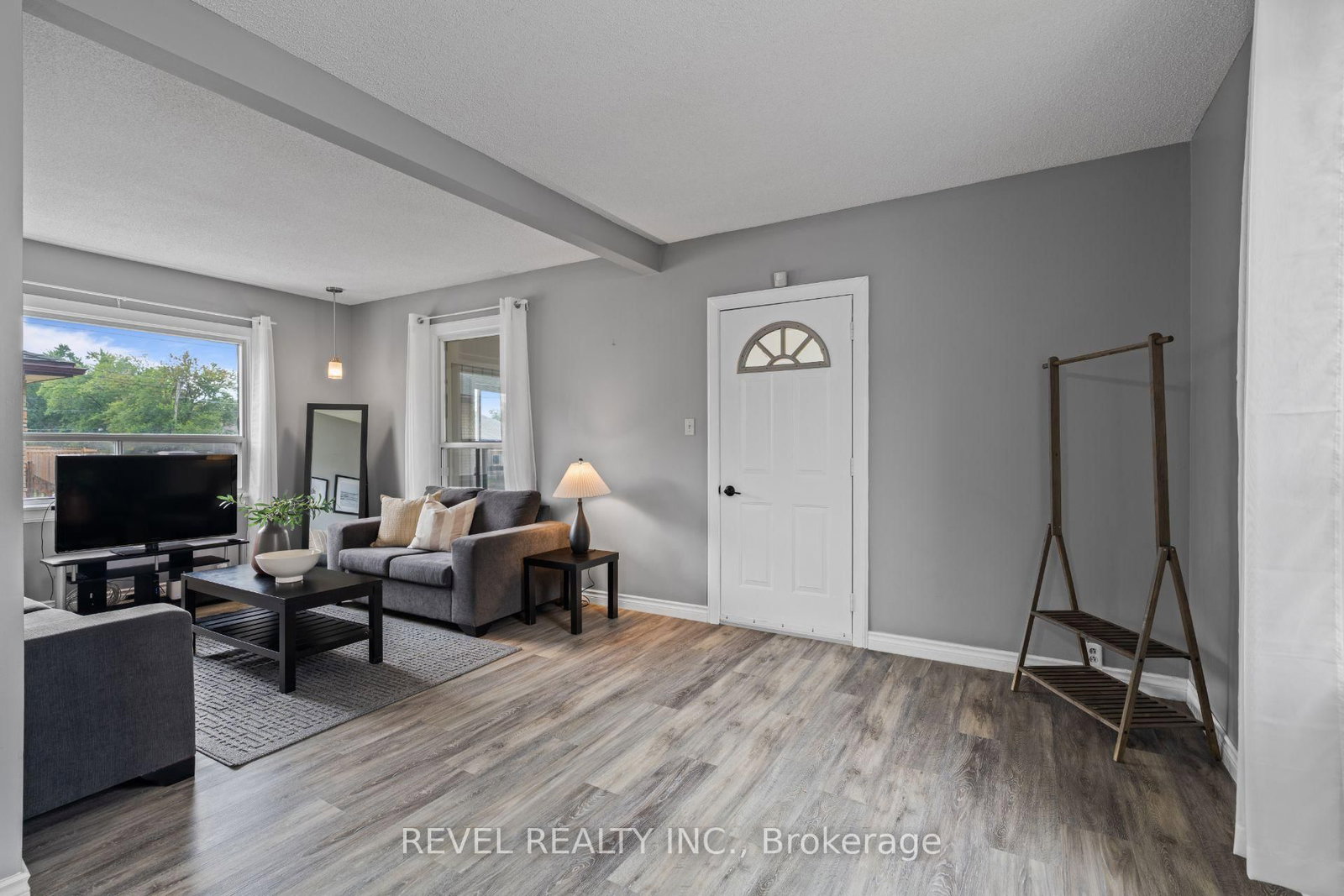 3 1/2 Dundonald Street • St. Catharines, ON photo 5
