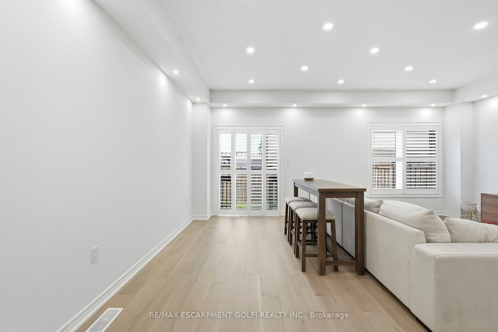 87 Rockledge Drive • Hamilton, ON photo 11