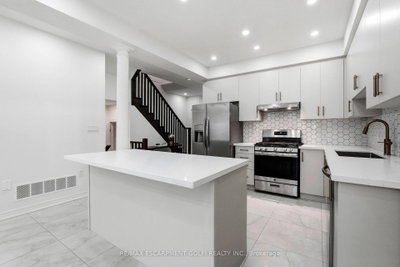 87 Rockledge Drive • Hamilton, ON photo 4