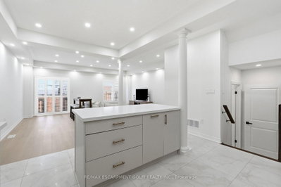 87 Rockledge Drive • Hamilton, ON photo 7