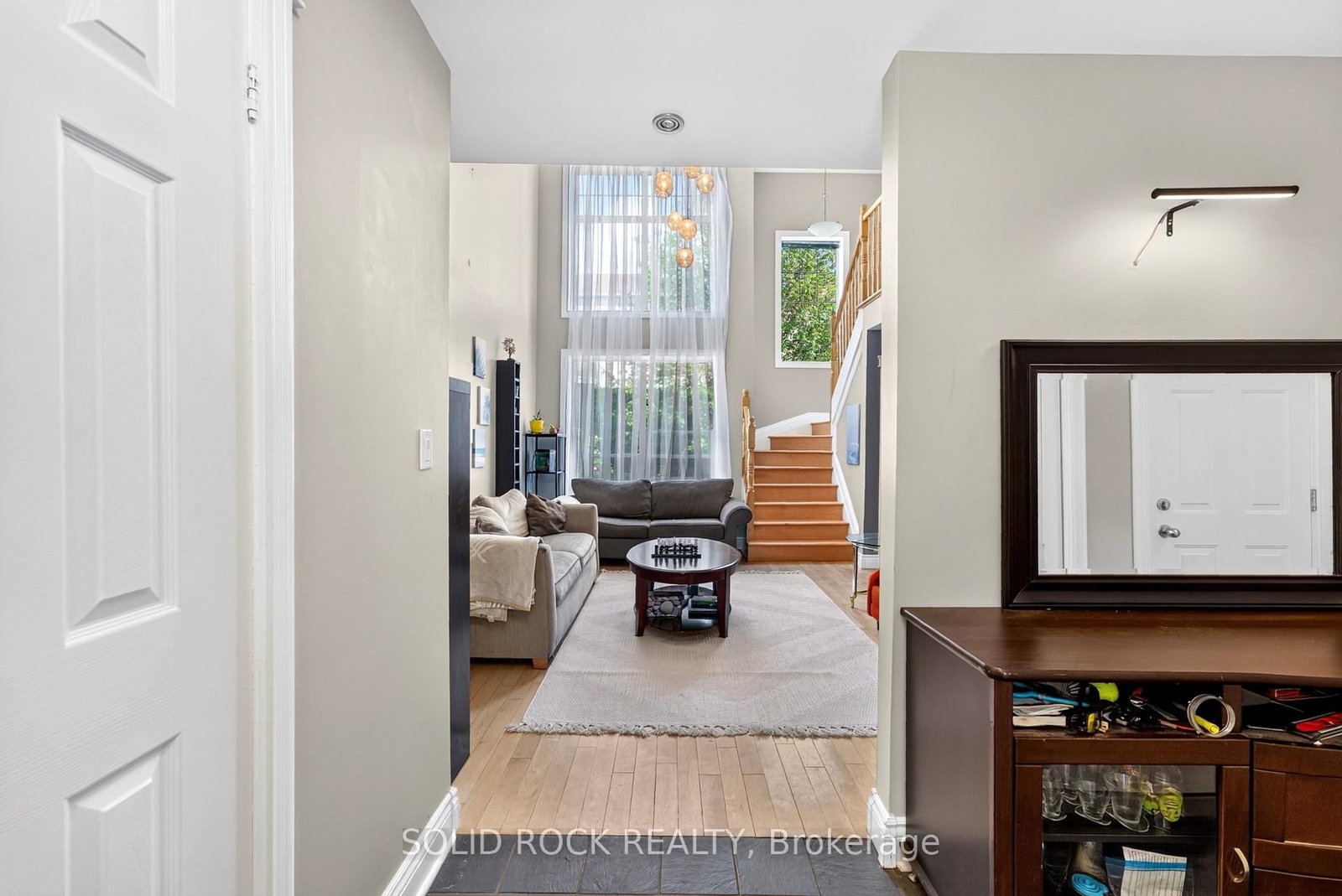 191 Yoho Drive • Ottawa, ON photo 10