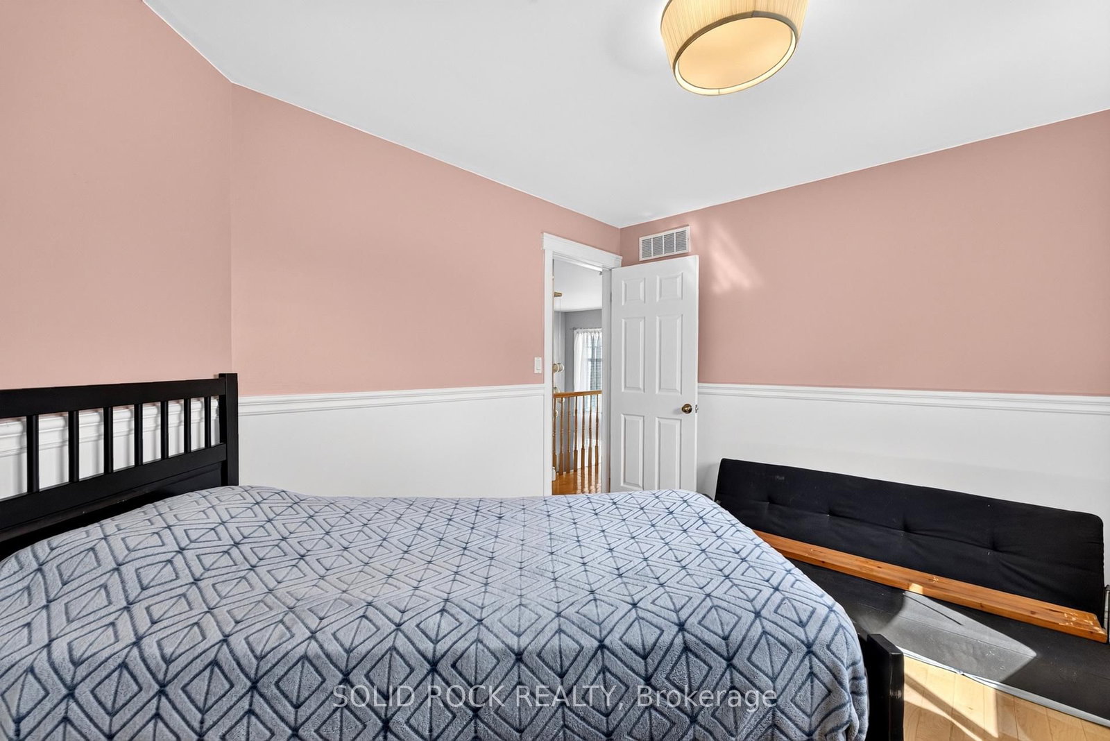 191 Yoho Drive • Ottawa, ON photo 29