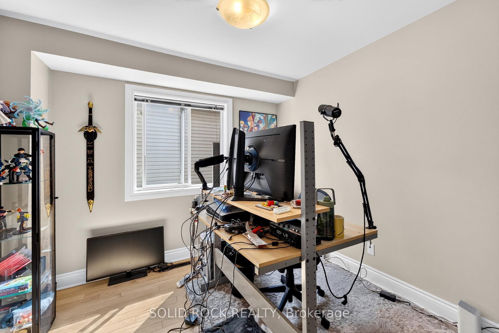 191 Yoho Drive • Ottawa, ON photo 8