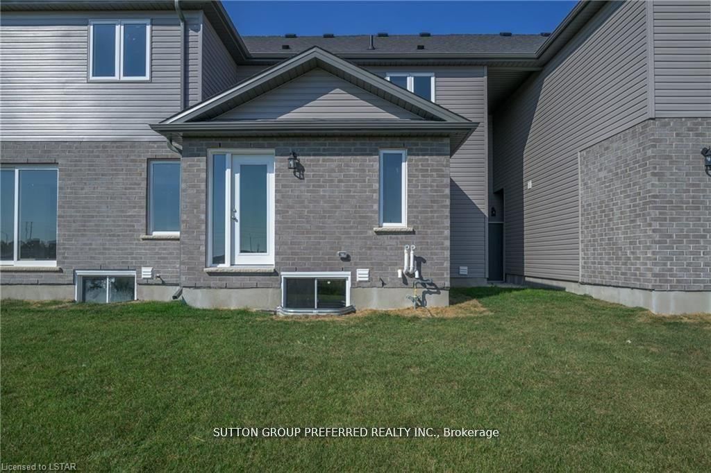 359 KENNINGTON Way, London South 4