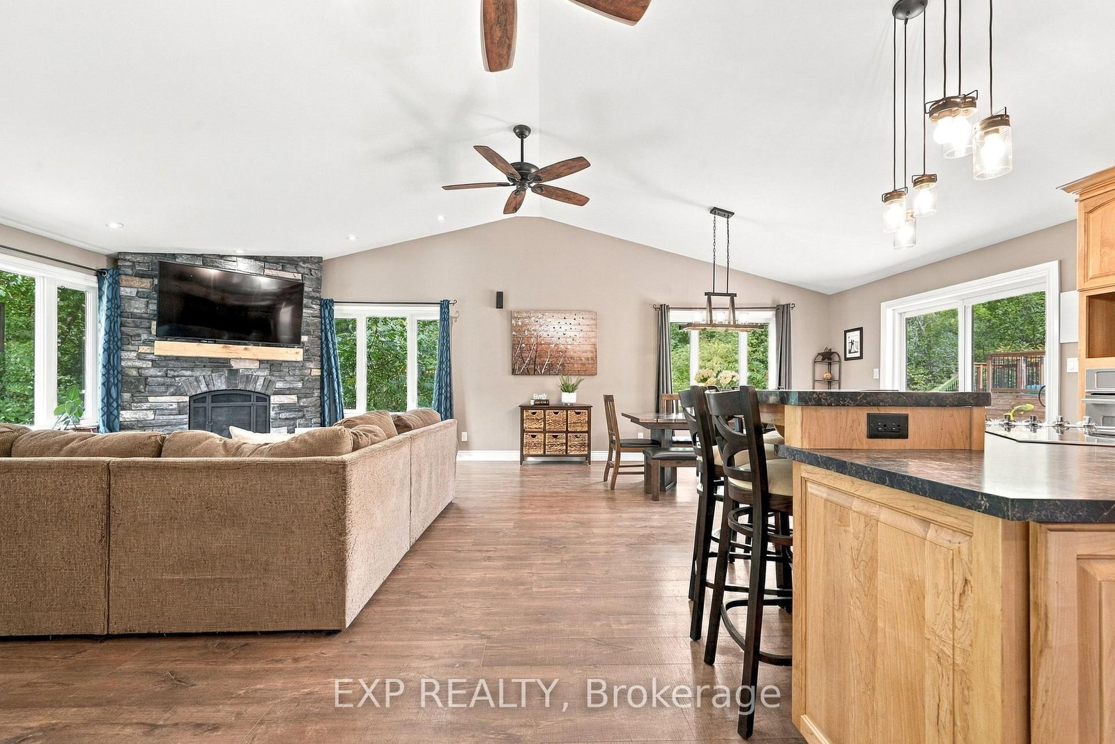 876 Humphries Road • Renfrew, ON photo 14