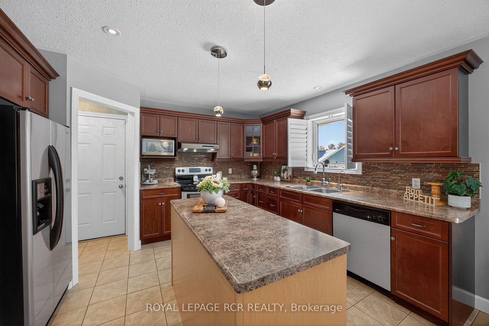 17 Deaken Drive • East Luther Grand Valley, ON photo 13