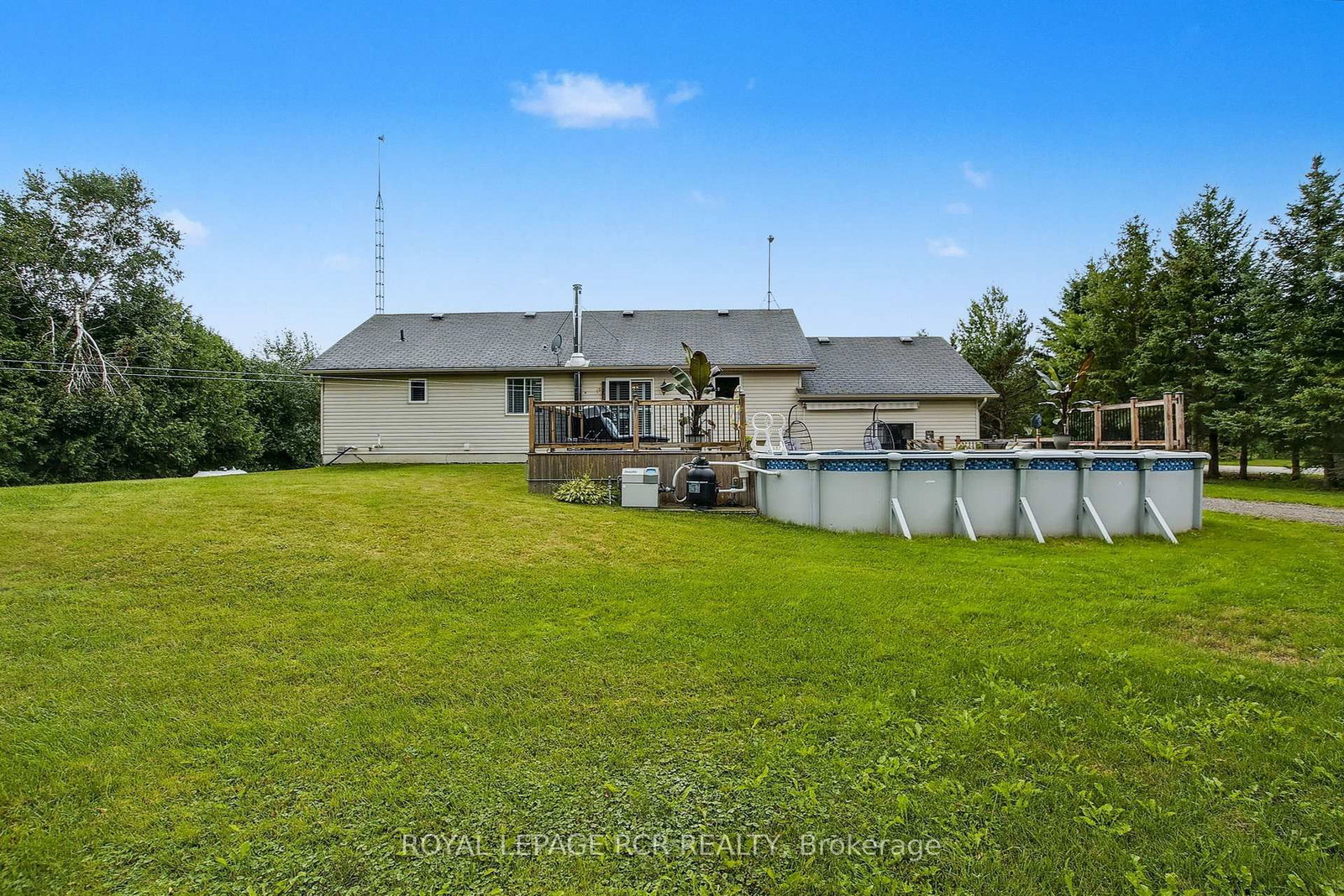 17 Deaken Drive • East Luther Grand Valley, ON photo 41