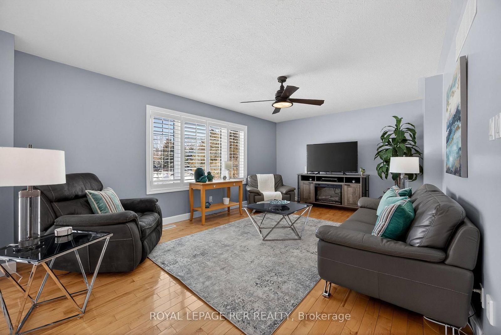 17 Deaken Drive • East Luther Grand Valley, ON photo 6