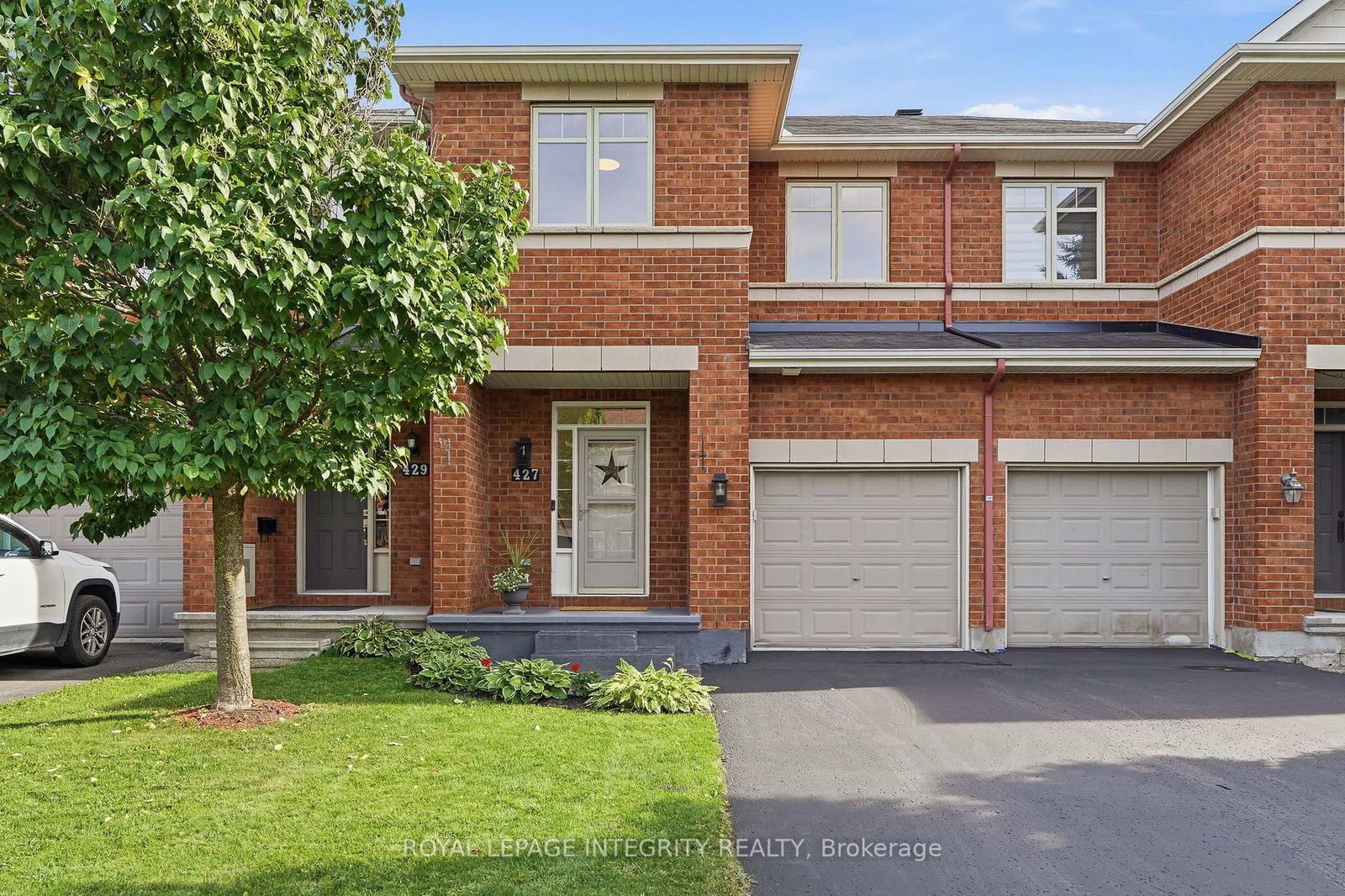427 Sultan Street • Ottawa, ON photo 2