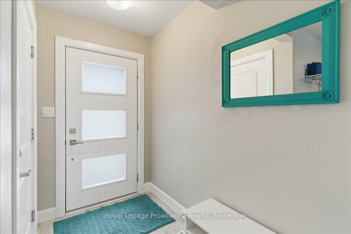 31 Dewal Place • Belleville, ON photo 4