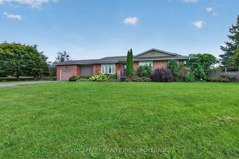 2572 County Rd 1 E