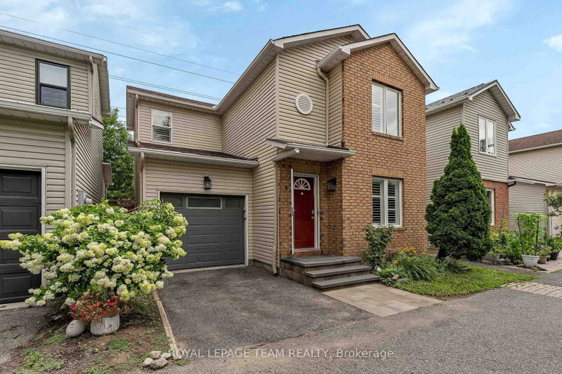 9 - 583 Tweedsmuir Avenue