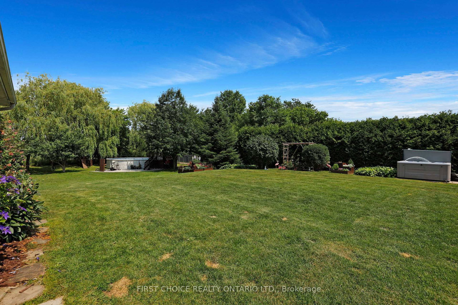 5857 Trudeau Avenue • Vars, ON photo 11