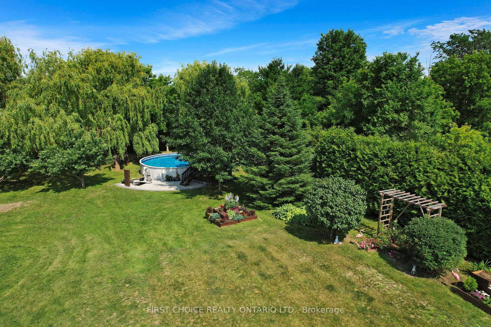 5857 Trudeau Avenue • Vars, ON photo 12
