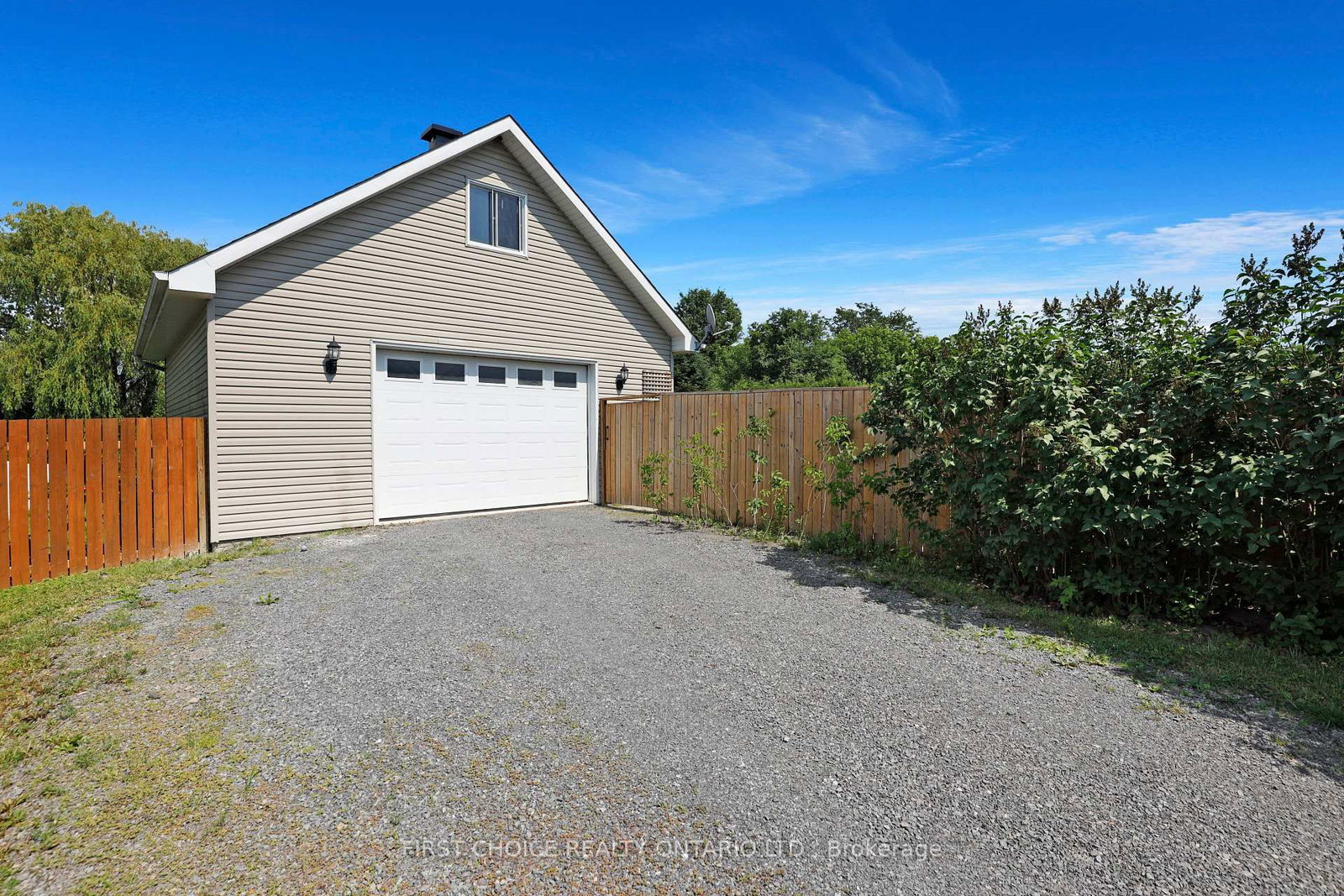 5857 Trudeau Avenue • Vars, ON photo 19