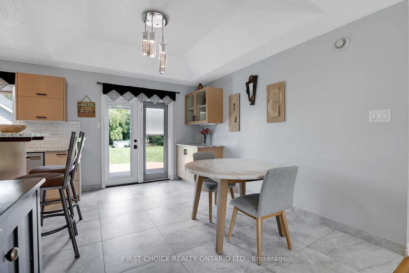 5857 Trudeau Avenue • Vars, ON photo 29